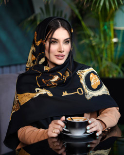 روسری نخی وال ترک منگوله دار