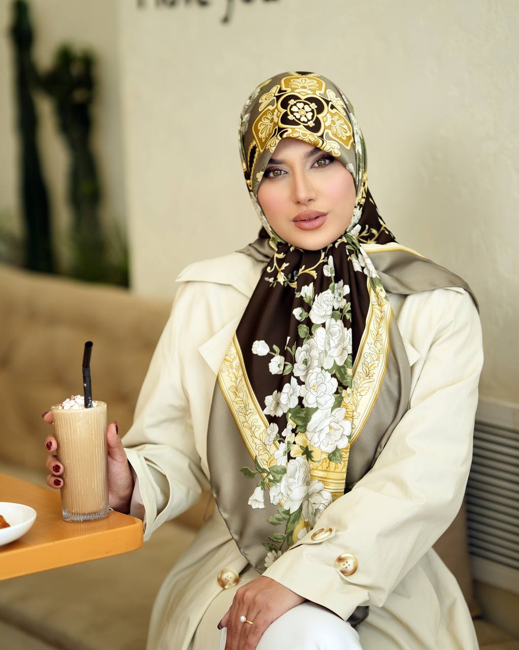 روسری ابریشم توییل مجلسی قواره بزرگ