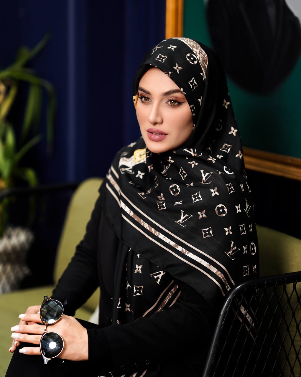روسری مشکی طرحدار نخی وال ترک باکیفیت طرح برندی